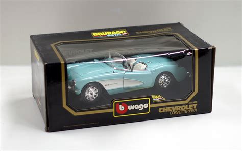 BURAGO CHEVROLET CORVETTE 1957 1.18 SCALE DIECAST CAR | eBay