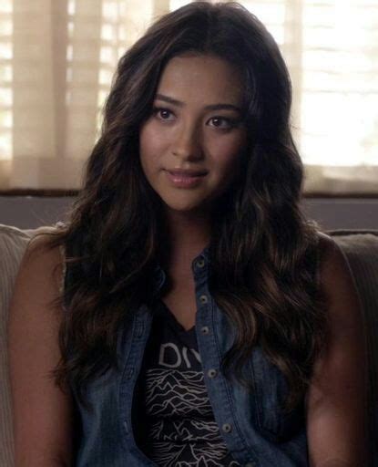 Emily Fields | PLL Amino