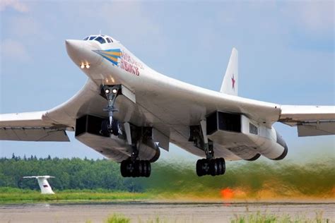 Everything We Know About Russia's New Tupolev PAK-DA Stealth Bomber - Warrior Maven: Center for ...