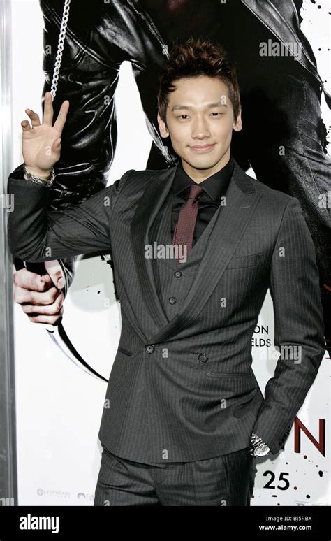 RAIN NINJA ASSASSIN PREMIERE GRAUMAN«S CHINESE THEATRE HOLLYWOOD USA 19 November 2009 Stock ...