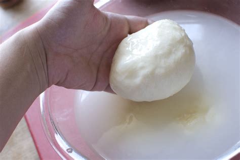 Separating the Curds from the Whey - Cheese making - Two Lucky Spoons