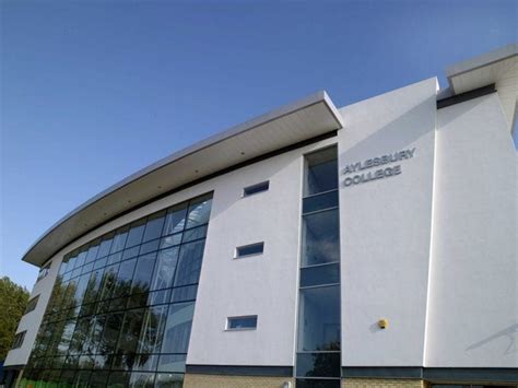 Aylesbury College and Amersham & Wycombe College merge to form ...