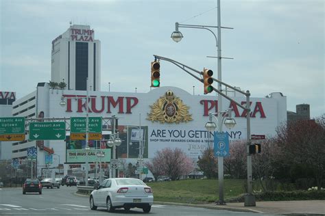 Atlantic City declares Trump Plaza a public safety hazard