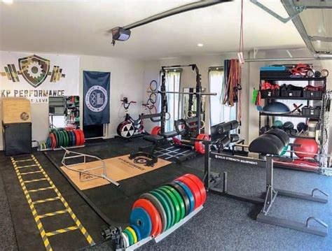 Top 75 Best Garage Gym Ideas - Home Fitness Center Designs