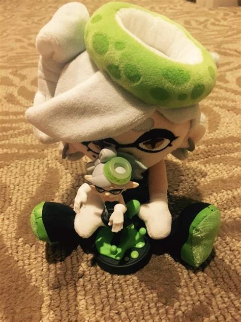 Marie in 2 forms 💚 | Splatoon Amino