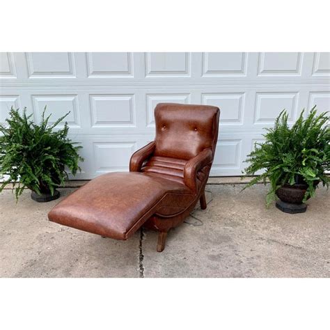 1970s Vintage Deluxe Electric Contour Lounge Chair | Chairish