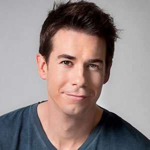 Jerry Trainor Birthday, Real Name, Age, Weight, Height, Family, Facts ...