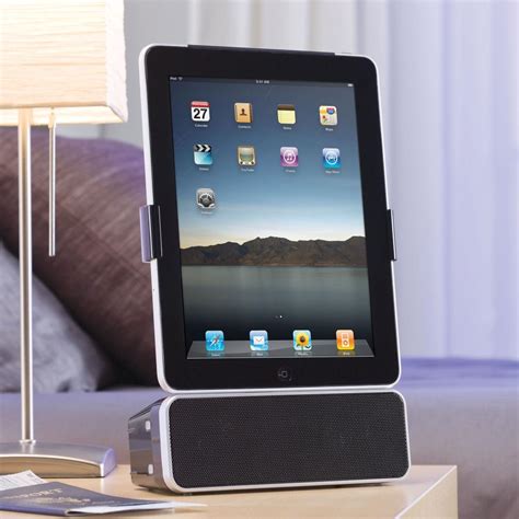iDesign Portable iPad Dock Speaker | Gadgetsin