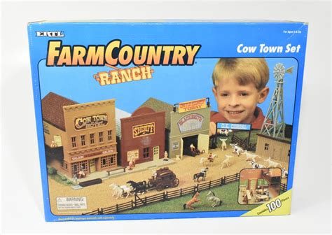 1/64 Farm Country Ranch Cow Town Playset With Longhorn Cattle - Daltons ...