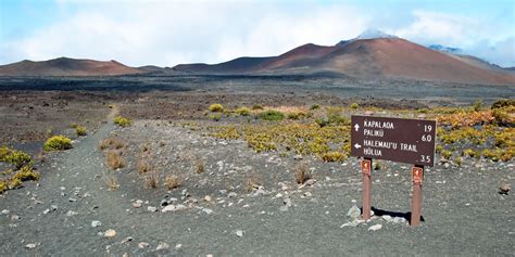 Map of the Volcanoes in Hawaii - MountainZone