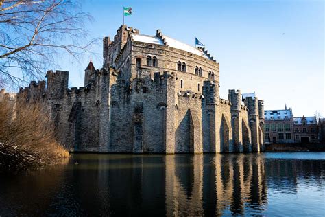 Visiting the Gruesome Gravensteen Castle in Ghent - Worldwide Walkers