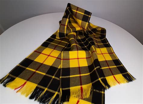 MacLeod Dress tartan fine wool scarf – Dunvegan