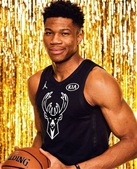 Giannis Antetokounmpo Net worth 2023 Mvp Basketball, Nba Champions ...