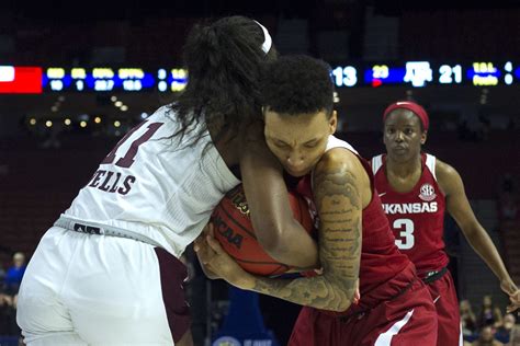 Aggie Women Out to Win Third Straight SEC Game - Sports Illustrated ...