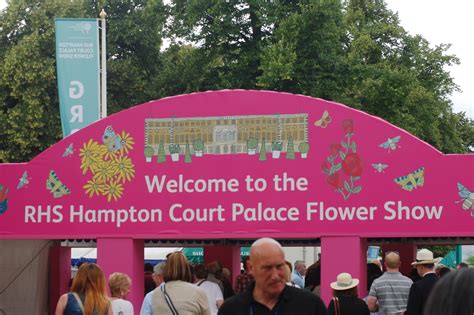 Hampton Court Flower Show - Afternoon Crumbs