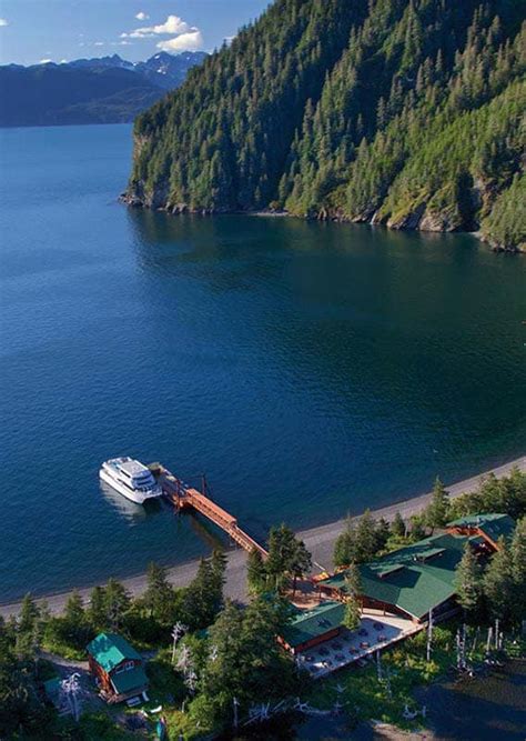 Fox Island Dinner Cruise | Kenai Fjords Tours | Alaska Collection