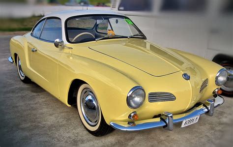 Volkswagen Karmann Ghia - Wikipedia