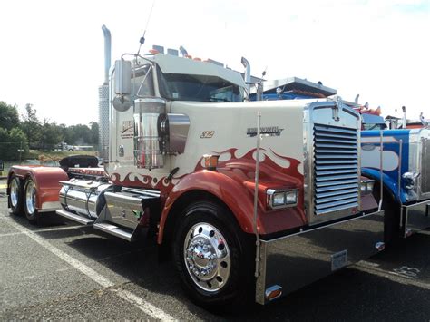 Trucking | Big rig trucks, Custom big rigs, Trucks