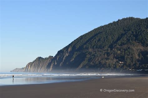 Manzanita Beach aka Neahkahnie Beach at Manzanita - Oregon Discovery