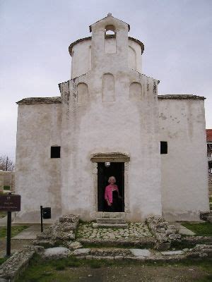 Nin Cathedral | Abandoned churches, Old churches, Cathedral