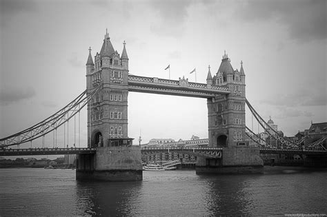 Tower Bridge, London (via www.kiwibirdproductions.com) | Broer