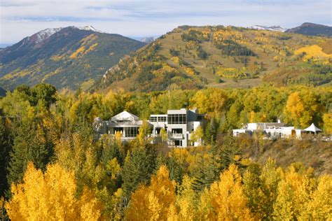 Aspen Hotels and Lodges | Stay Aspen Snowmass