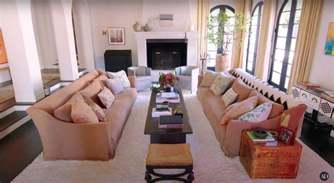 Step Inside Kendall Jenner's Delightfully Cozy and Low-Key Los Angeles ...