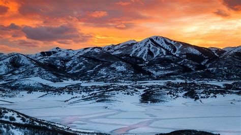 Snow Makes the Utah Mountains Special. The Talented Workforce Does the ...