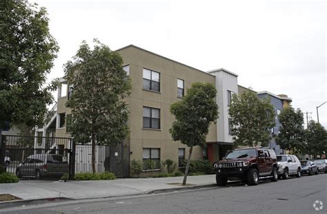 Eastmont Court Rentals - Oakland, CA | Apartments.com