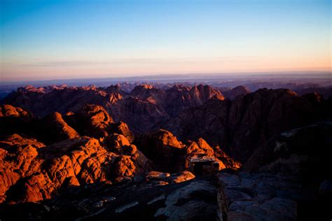 Best Time to See Sunrise or Sunset on Mount Sinai in Egypt 2018