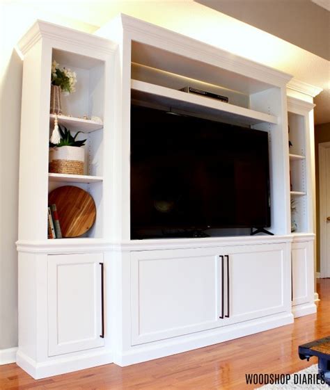 How to Build a DIY Entertainment Center--{With Storage and Shelves!}