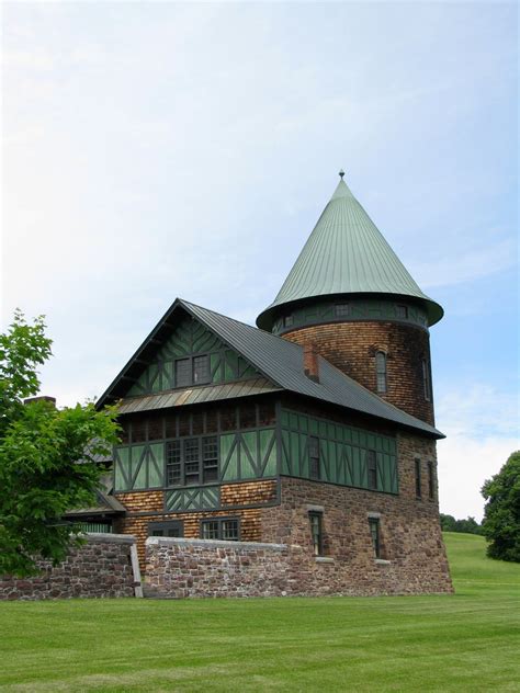 shelburne farms breeding barn - Google Search | Shelburne farms, Horse barns, Future farms