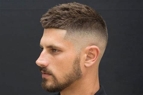 Oblong Face Shape Men Hairstyle