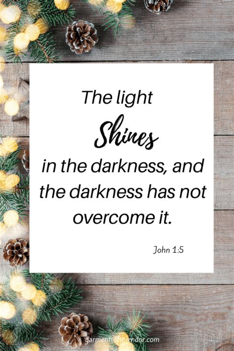 25 Powerful Advent Bible Verses (with Free Printables)