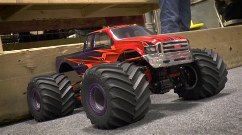 JConcepts Monster & Mega Tour 2019 - RC Monster Truck Racing [VIDEO ...