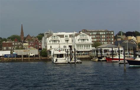 Newport Harbor Cruise - The Best Way to See the Sailing Capital of the World!