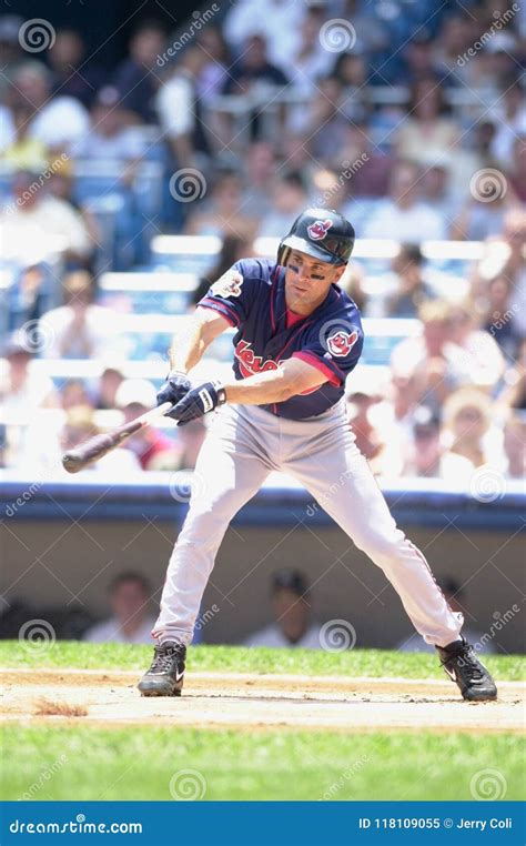 Cleveland Indians Superstar SS Omar Vizquel Editorial Image - Image of ...