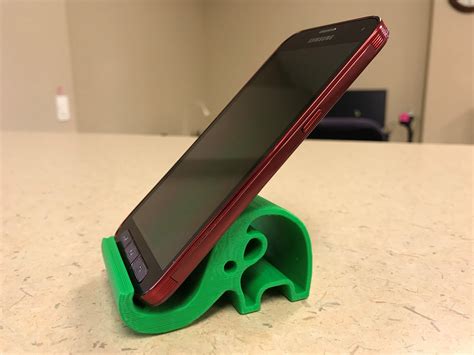 We love this adorable elephant cell phone holder! 3D printed from a ...