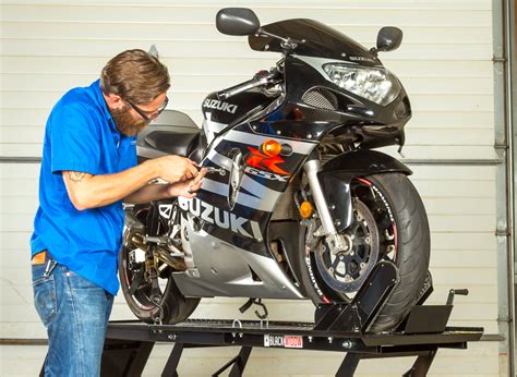 How to Change Motorcycle Oil in 9 Simple Steps - AMSOIL Blog