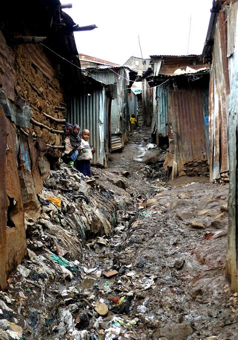 Mathare Valley Slum - Nairobi, Kenya : r/UrbanHell