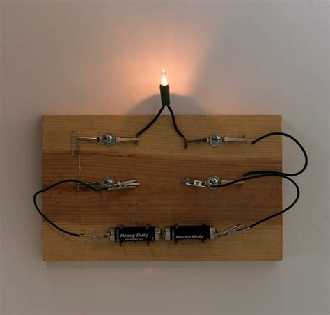 Circuit Workbench: Physics & Electricity Science Activity #MakerEducation « Adafruit Industries ...