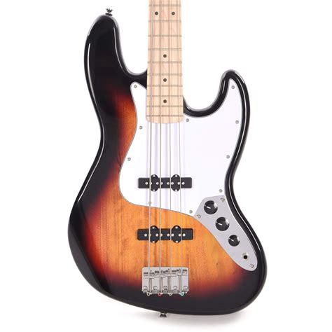 Squier Affinity Series – Chicago Music Exchange