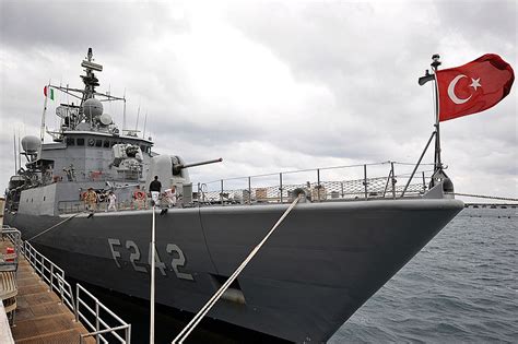 Turkish navy ships force Israeli research vessel to leave Cypriot waters—report - JNS.org