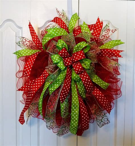 Christmas Bow Wreath | Christmas wreaths, Christmas bows diy, Christmas bows