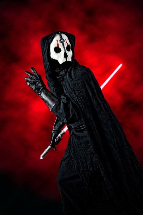 Darth Nihulus, cosplayed by John B, photographed by Bill Hicks | Star wars cosplay, Star wars ...