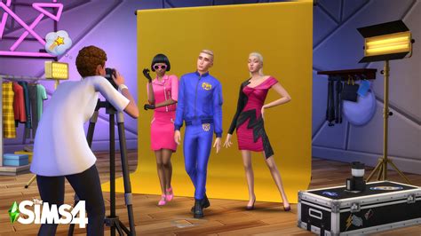 The Sims 4 Moschino Stuff Pack Review: A Fashion Forward Collection