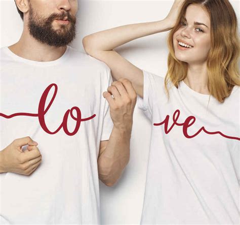 Love heartbeat text couple t shirts - TenStickers