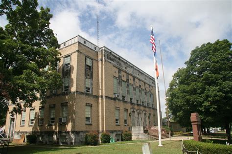 Adair County Courthouse