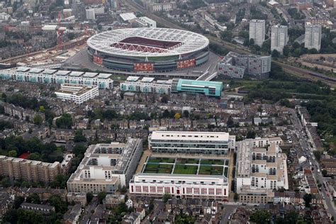 A walking tour of Highbury Square - The Short Fuse