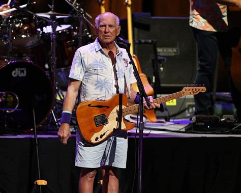 Jimmy Buffett Dead at Age 76 Less Than 5 Months After Being Hospitalized for Unknown Health ‘Issues’